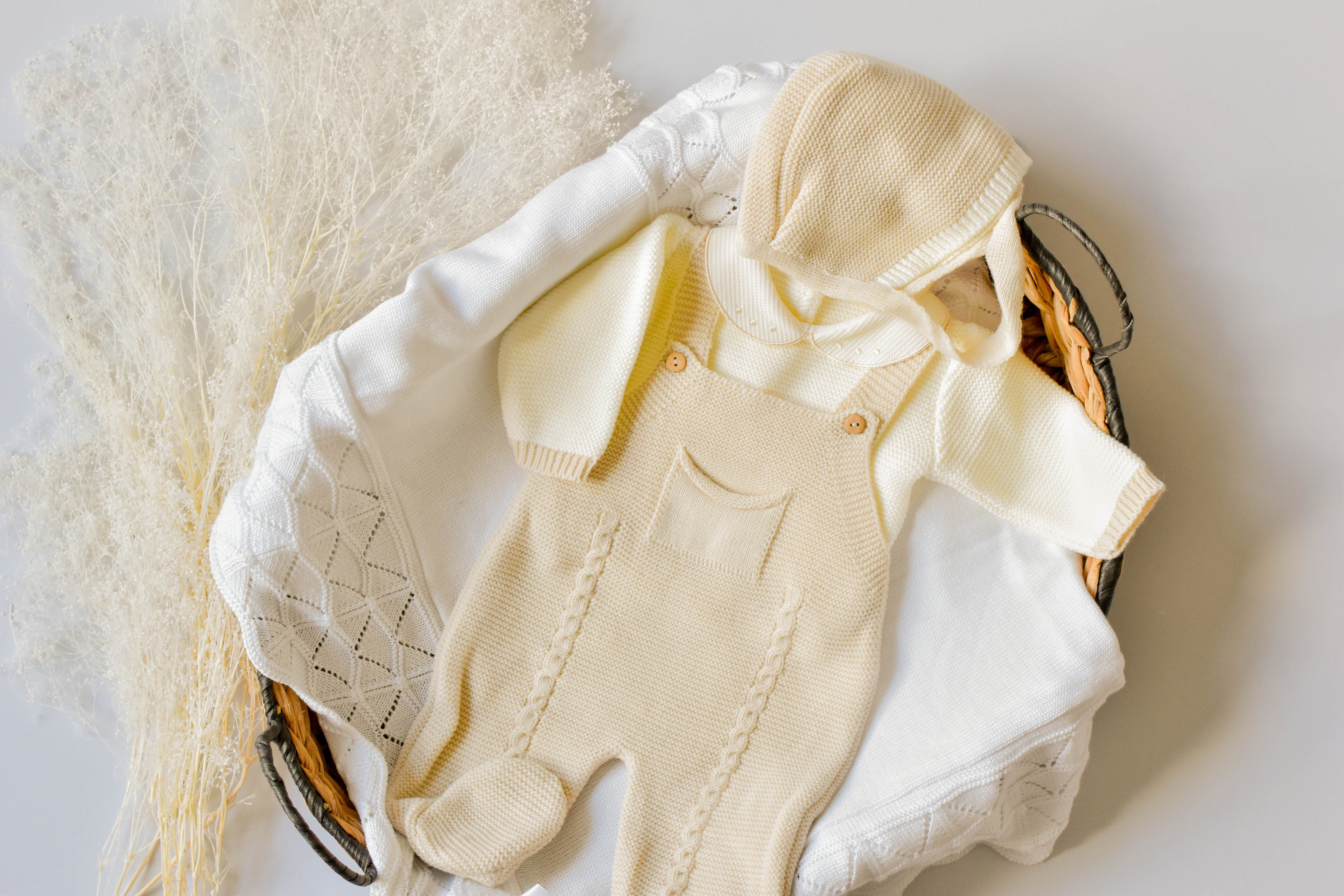 Knit Newborn Neutral