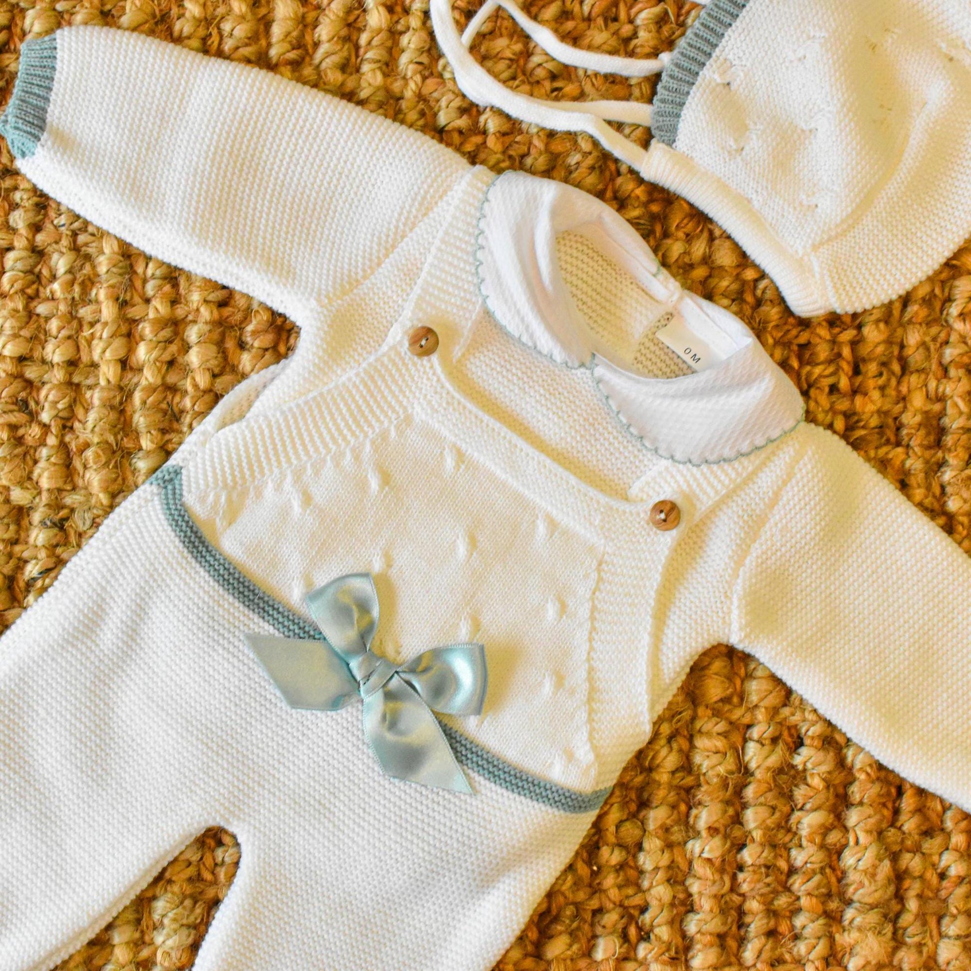 Knit Romper Newborn with bow in White - Green