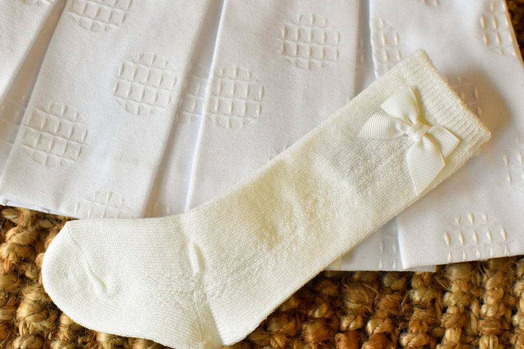 Ceremonial Dress with Bow in Pearl