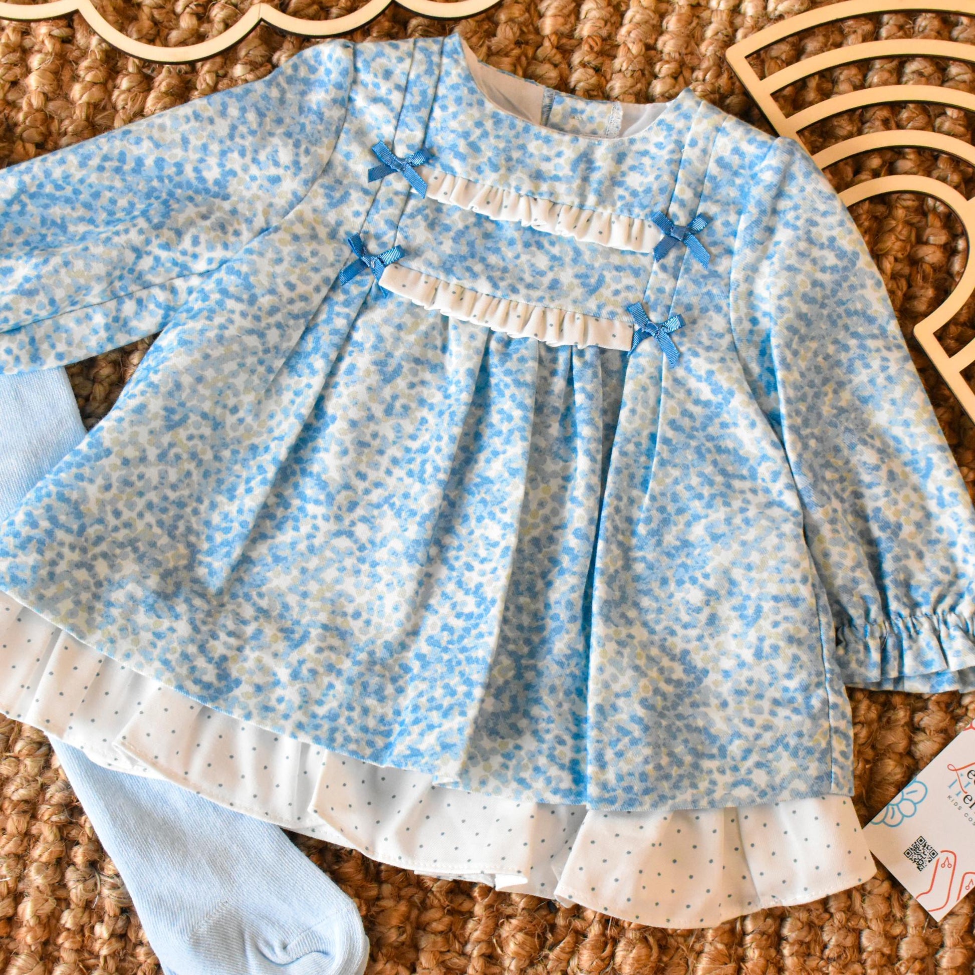 Dress outfit baby girl in Baby blue