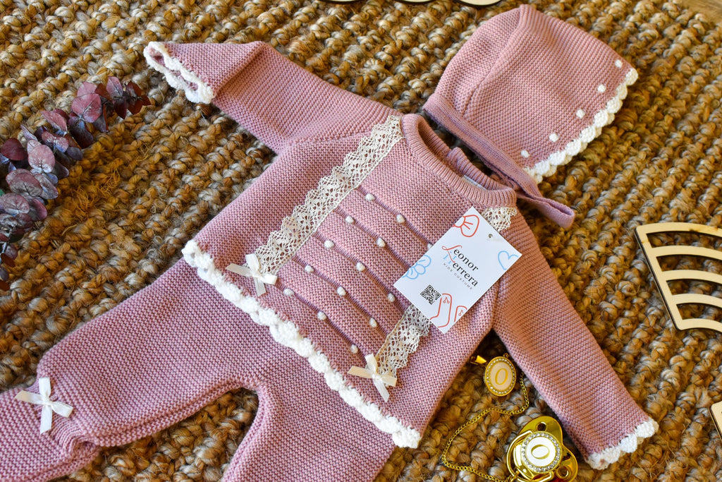 Knitted Small Lace and Points in Old Pink