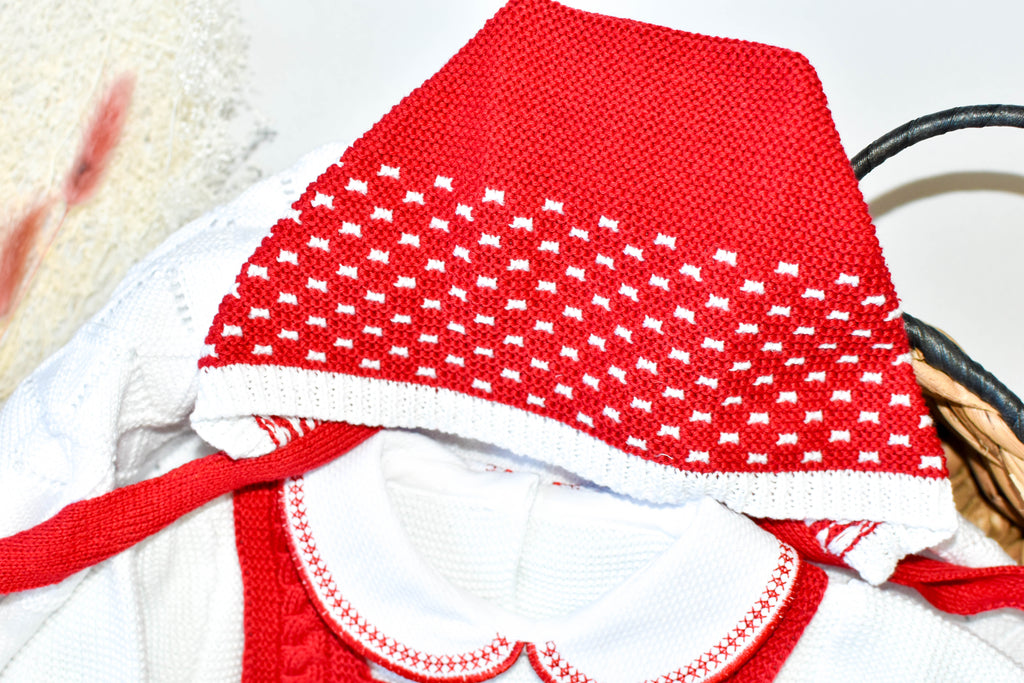 Knitted Newborn set in Red
