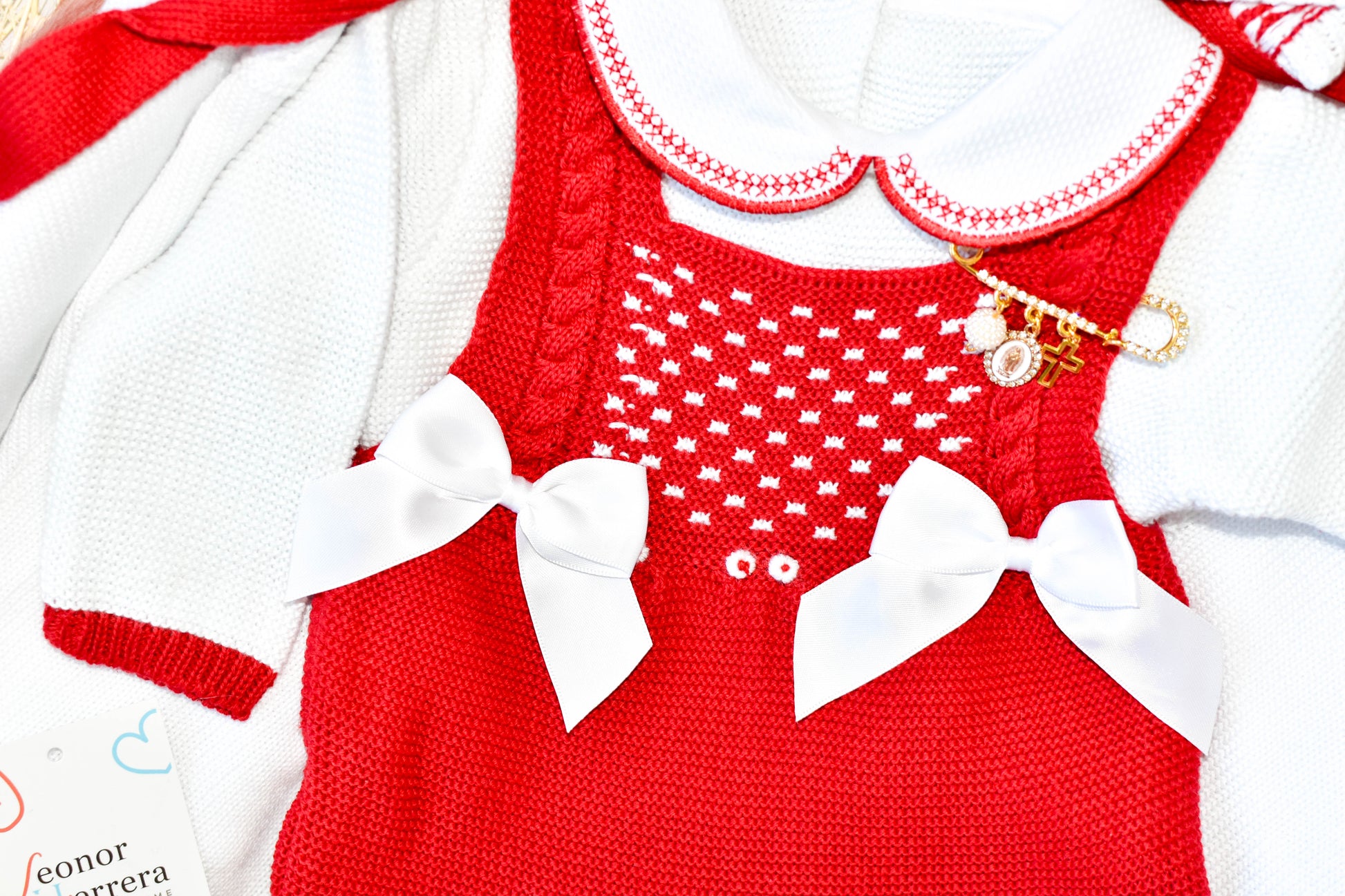 Knitted Newborn set in Red