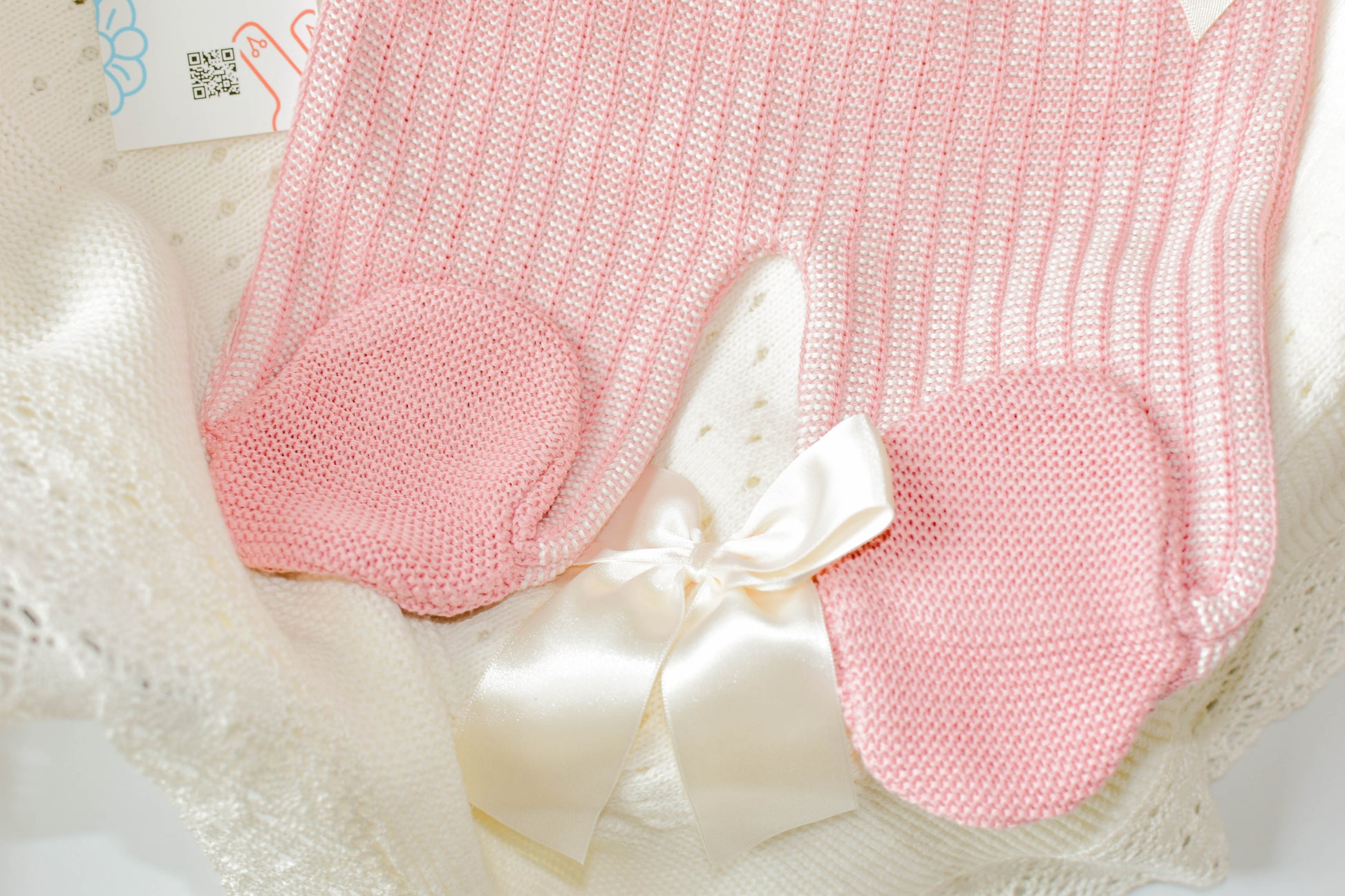 Romper Knitted Newborn set in Old Pink