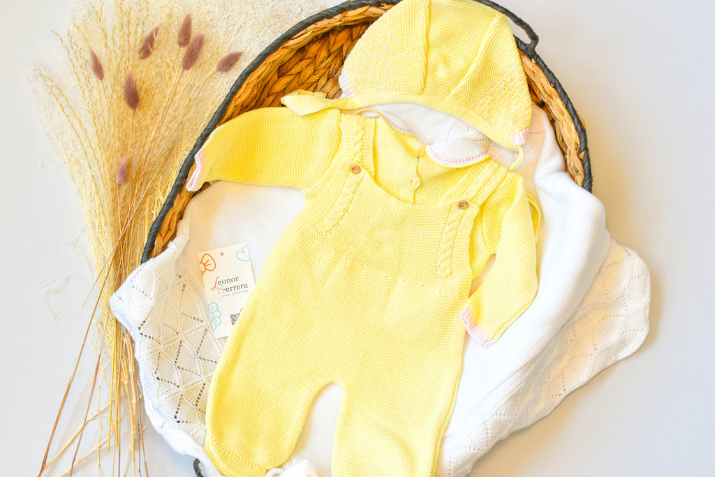 Knitted Newborn Girl set Yellow