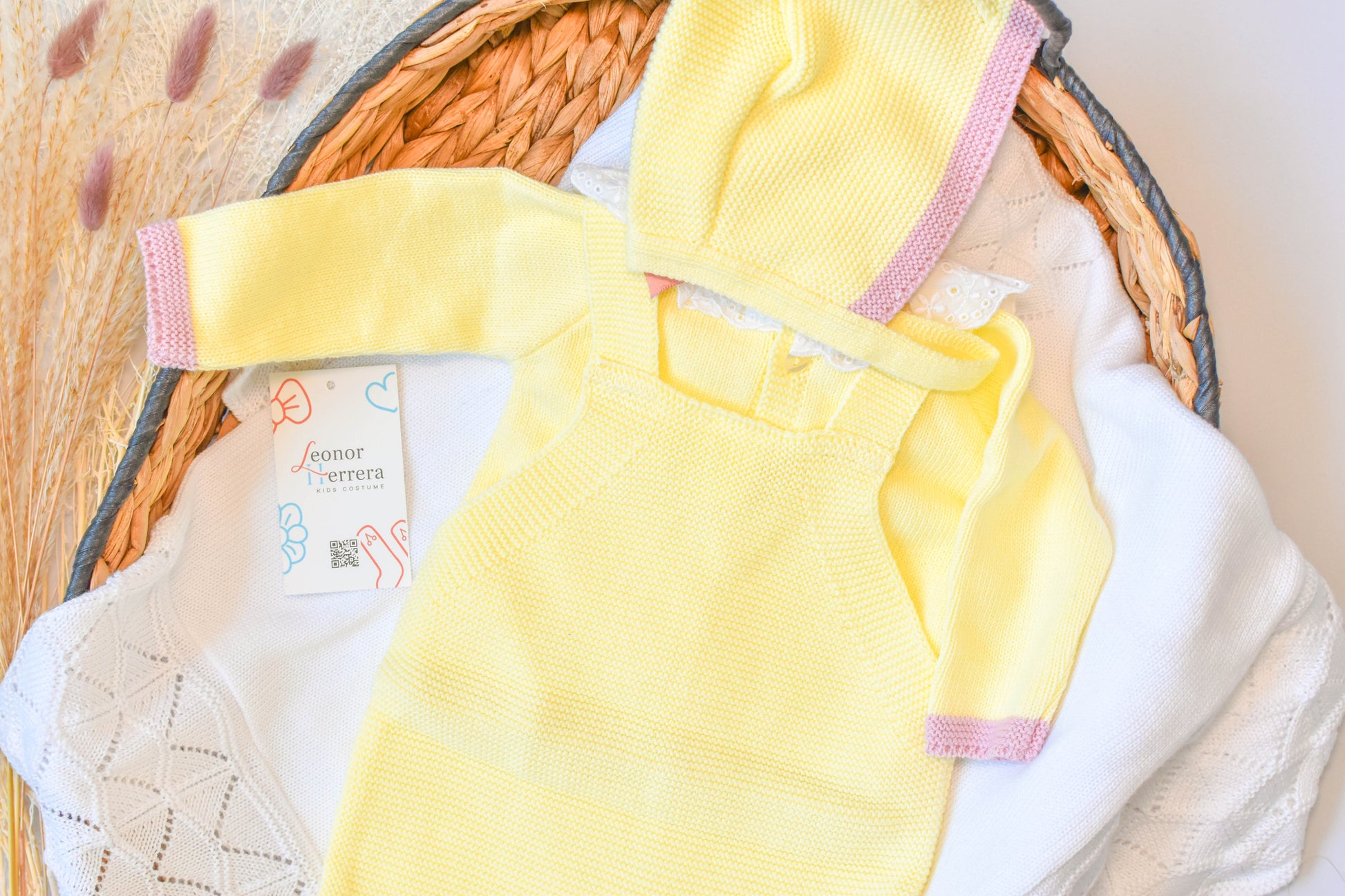 Romper Embroidered in Pink - Yellow