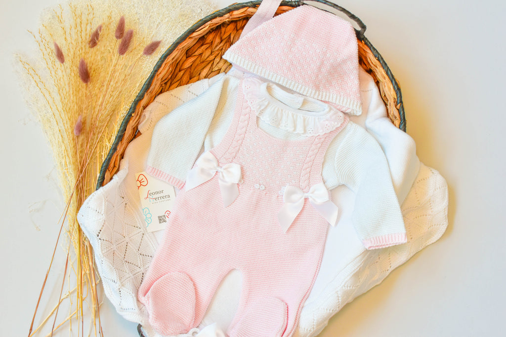 Knitted Newborn Girl set Pink