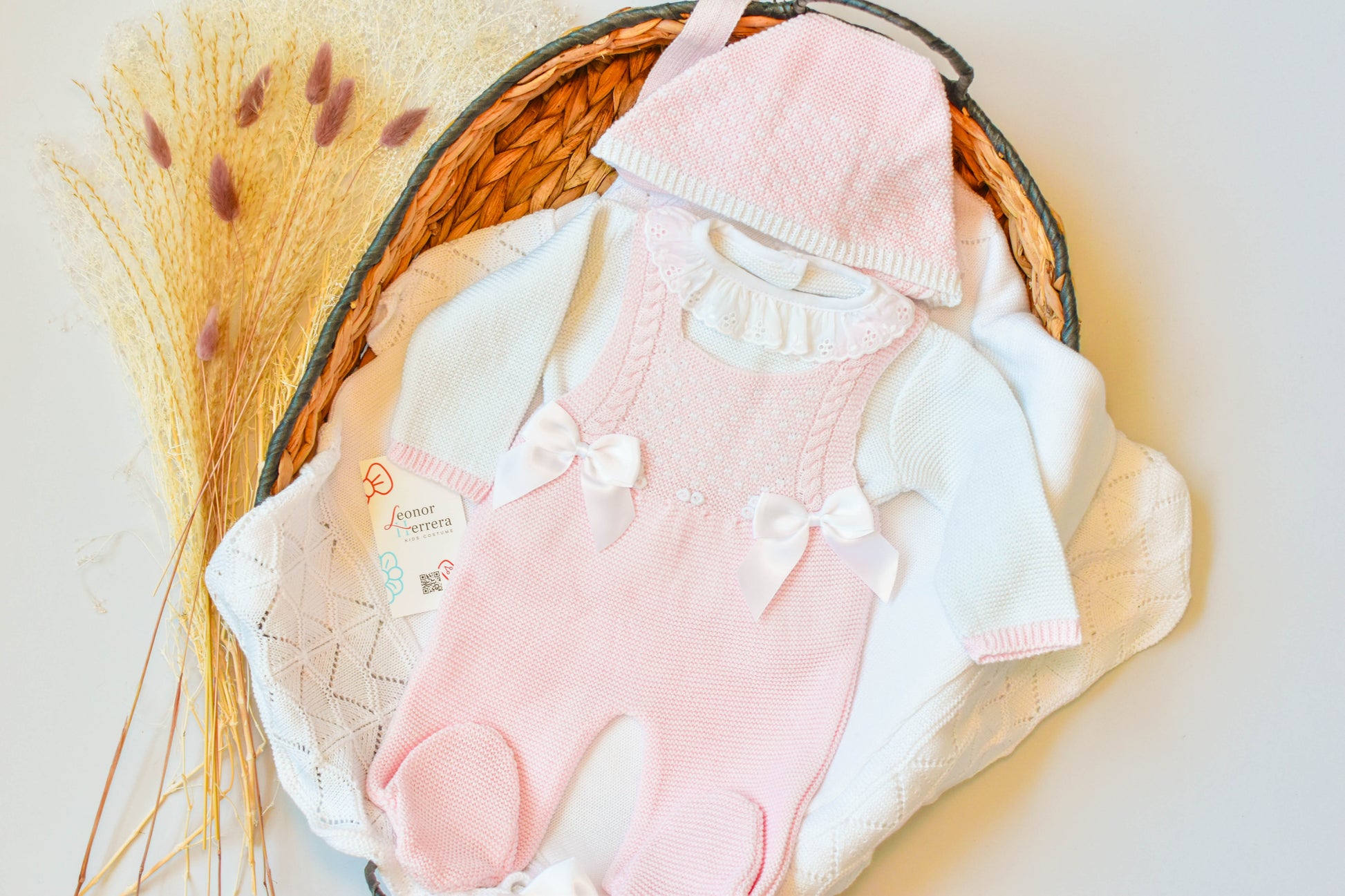 Knitted Newborn Girl set Pink