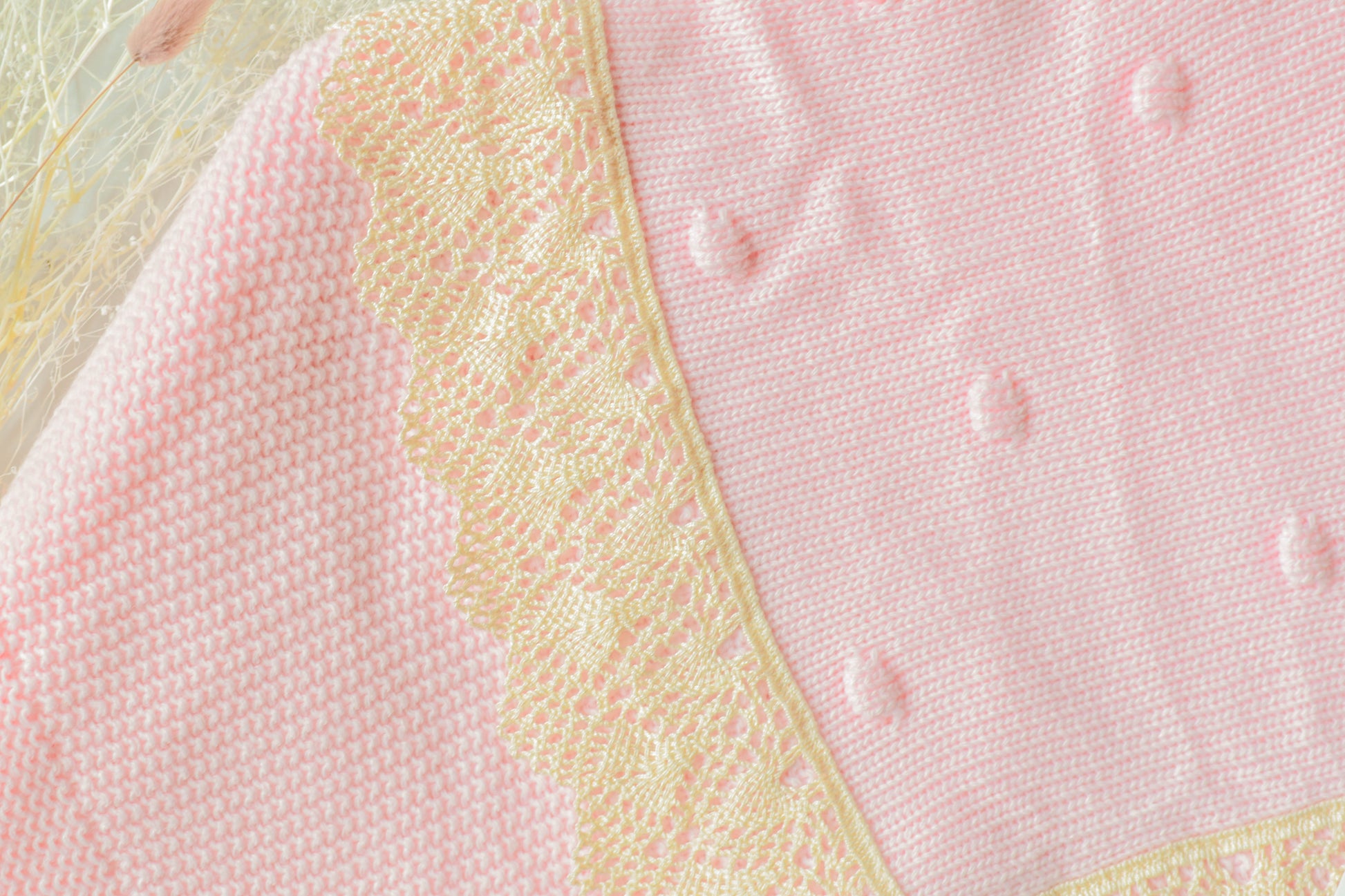 Blanket Point Lace in Pink