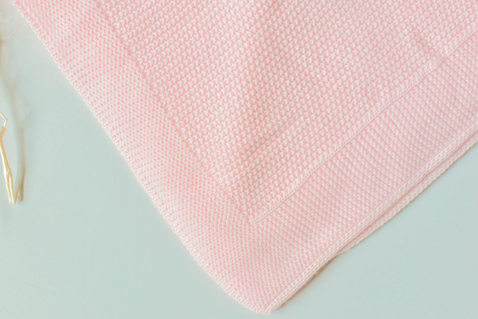 Blanket Point Lace in Pink