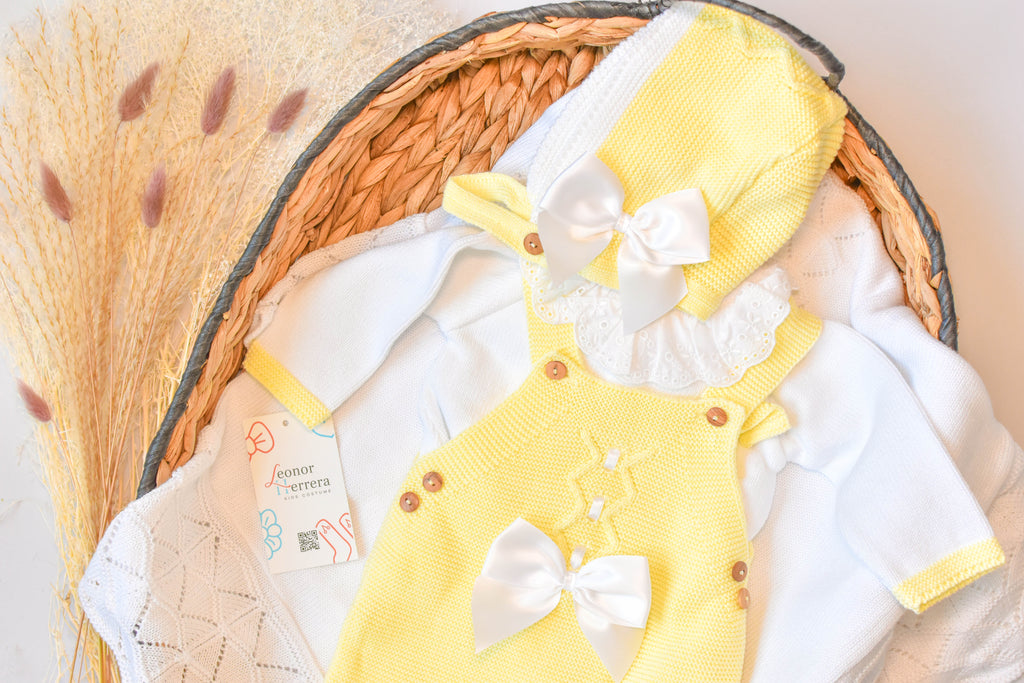 Romper Embroidered in Yellow