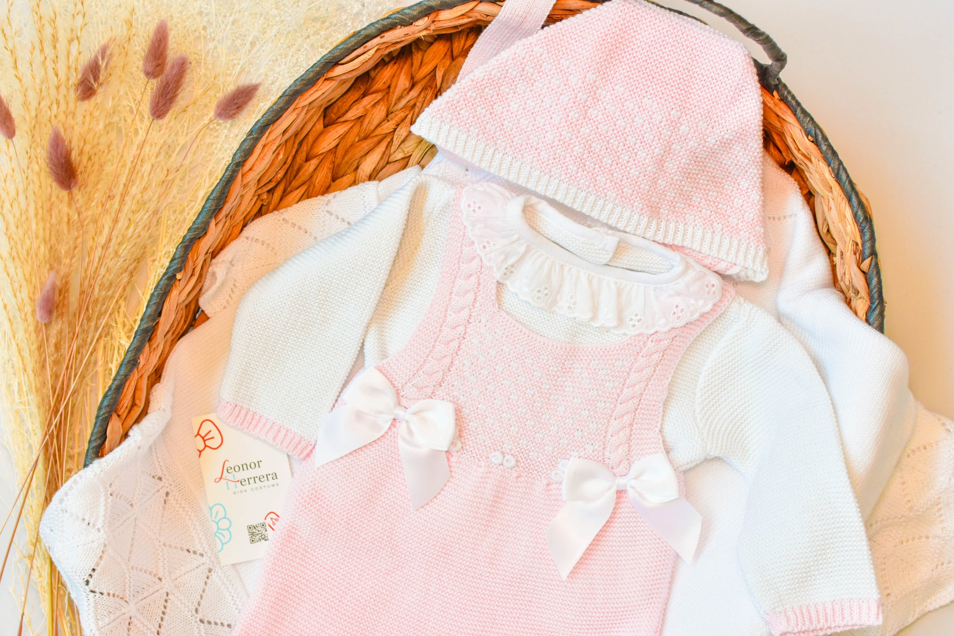 Knitted Newborn Girl set Pink