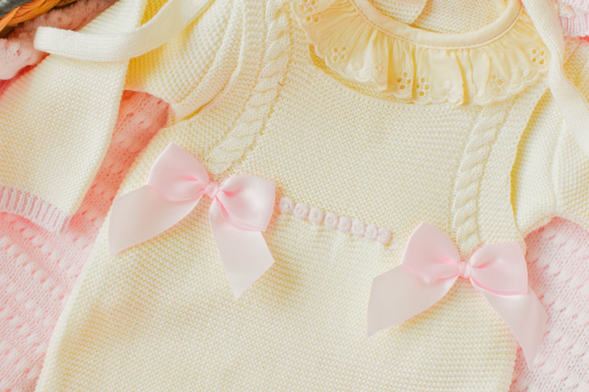 Romper Doble Cable in Pink - Beige