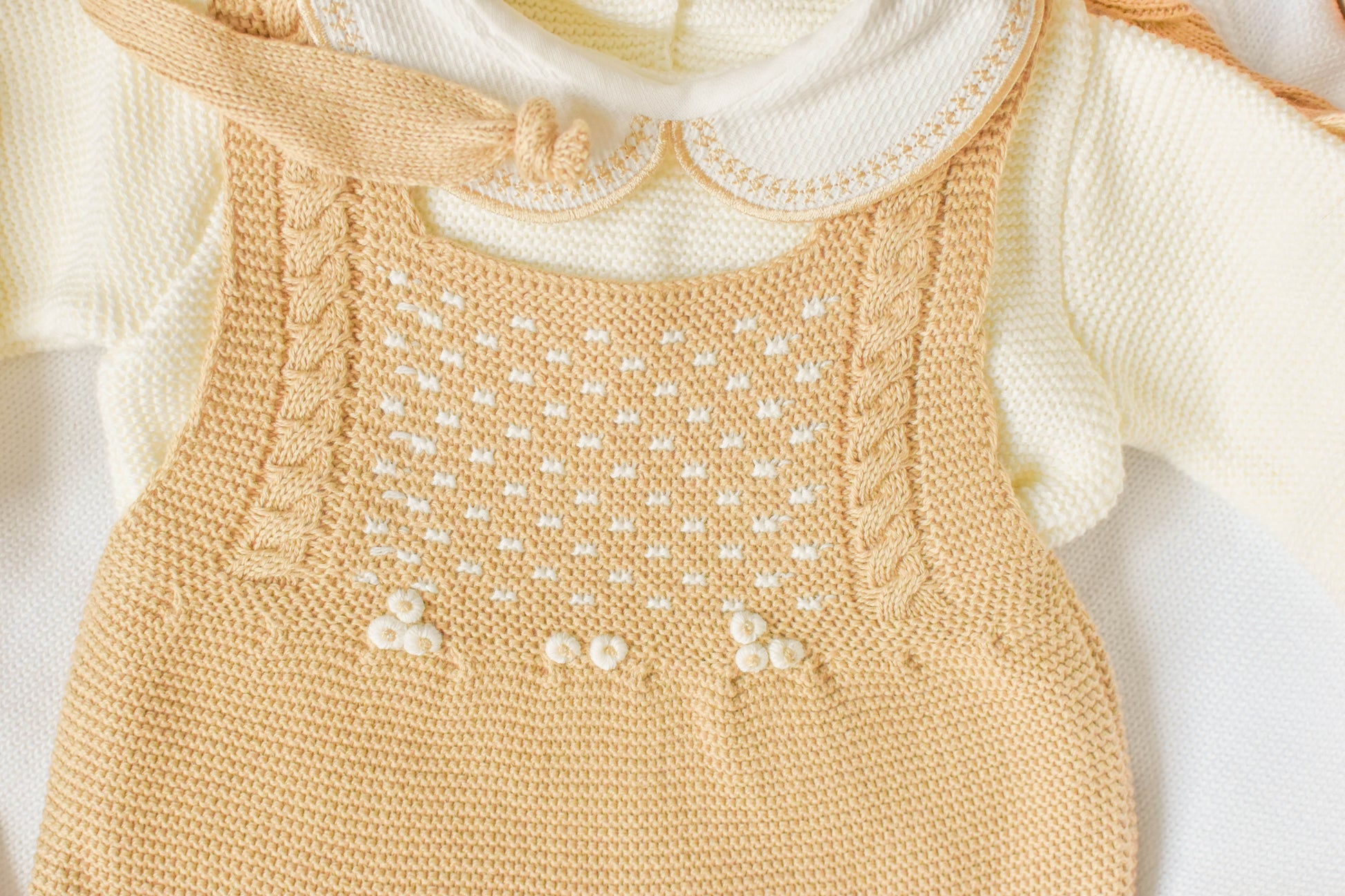 Knitted Newborn set in Light Brown