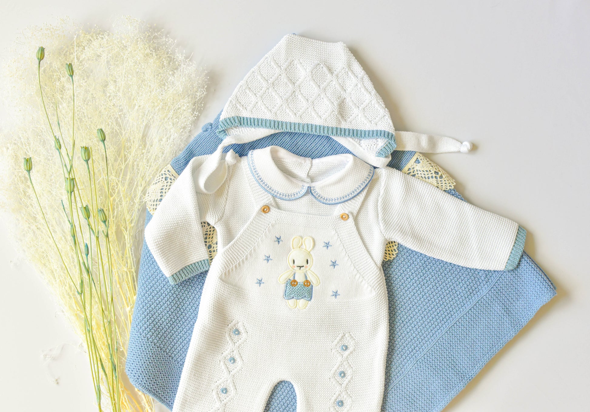 Knit Bunny in White - Blue