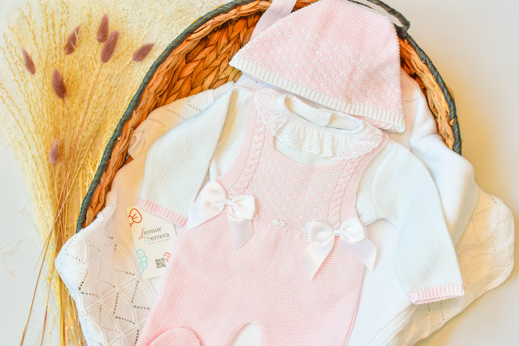 Knitted Newborn Girl set Pink
