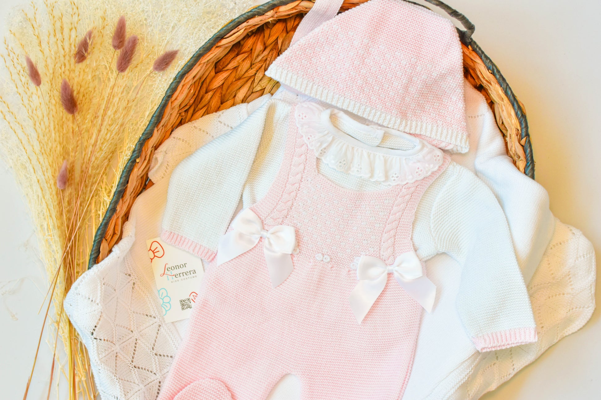 Knitted Newborn Girl set Pink