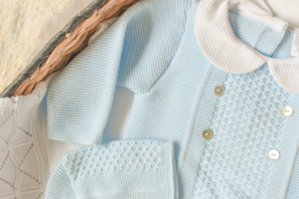 Knitted set with Buttons in Blue