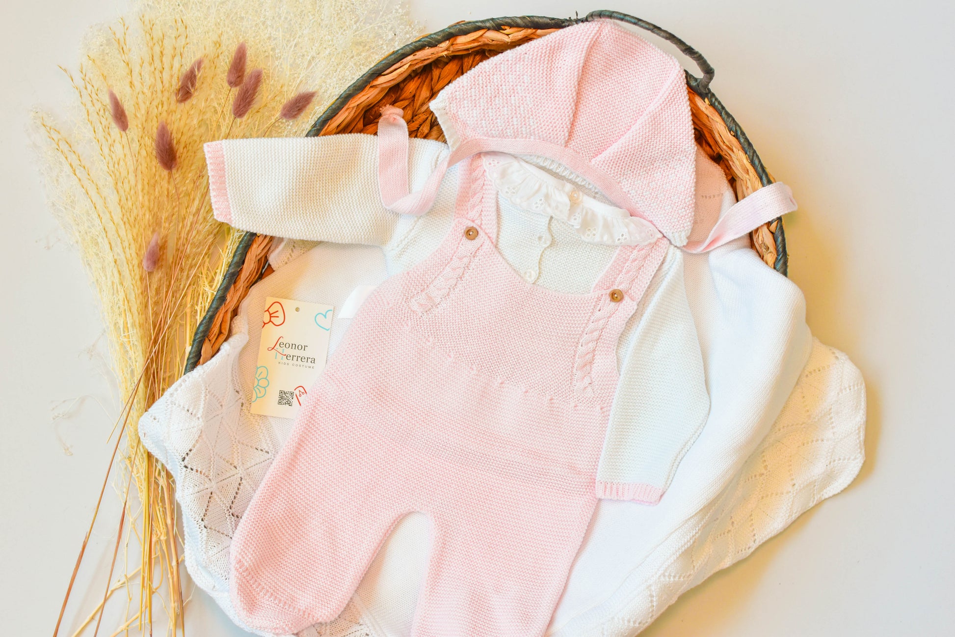 Knitted Newborn Girl set Pink