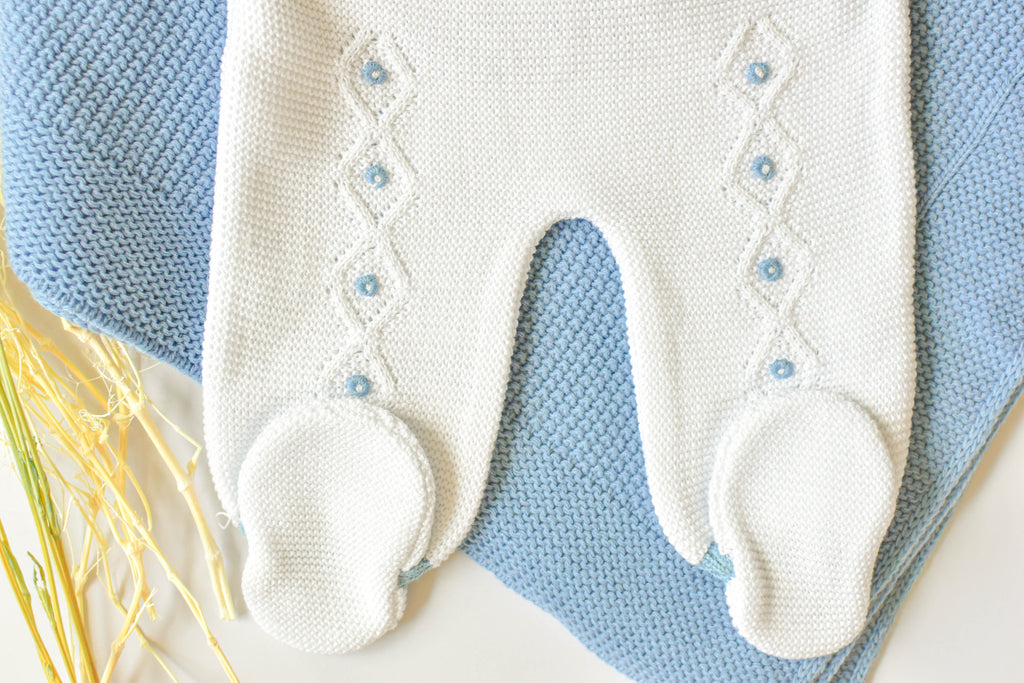 Knit Bunny in White - Blue