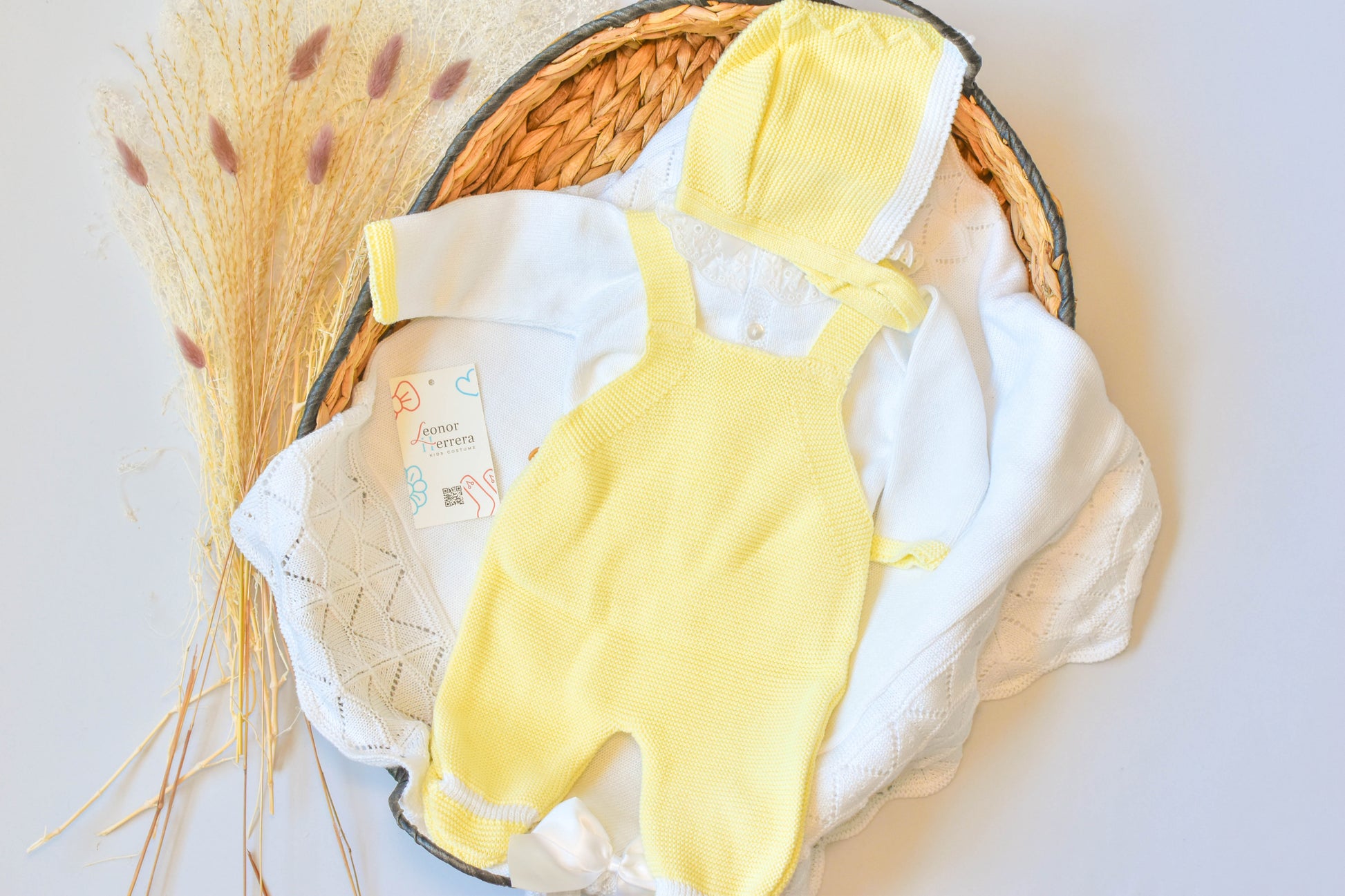 Romper Embroidered in Yellow