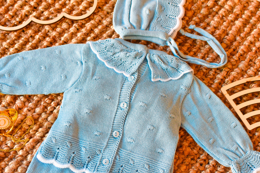 Knit Embroidered Collar Set in Blue