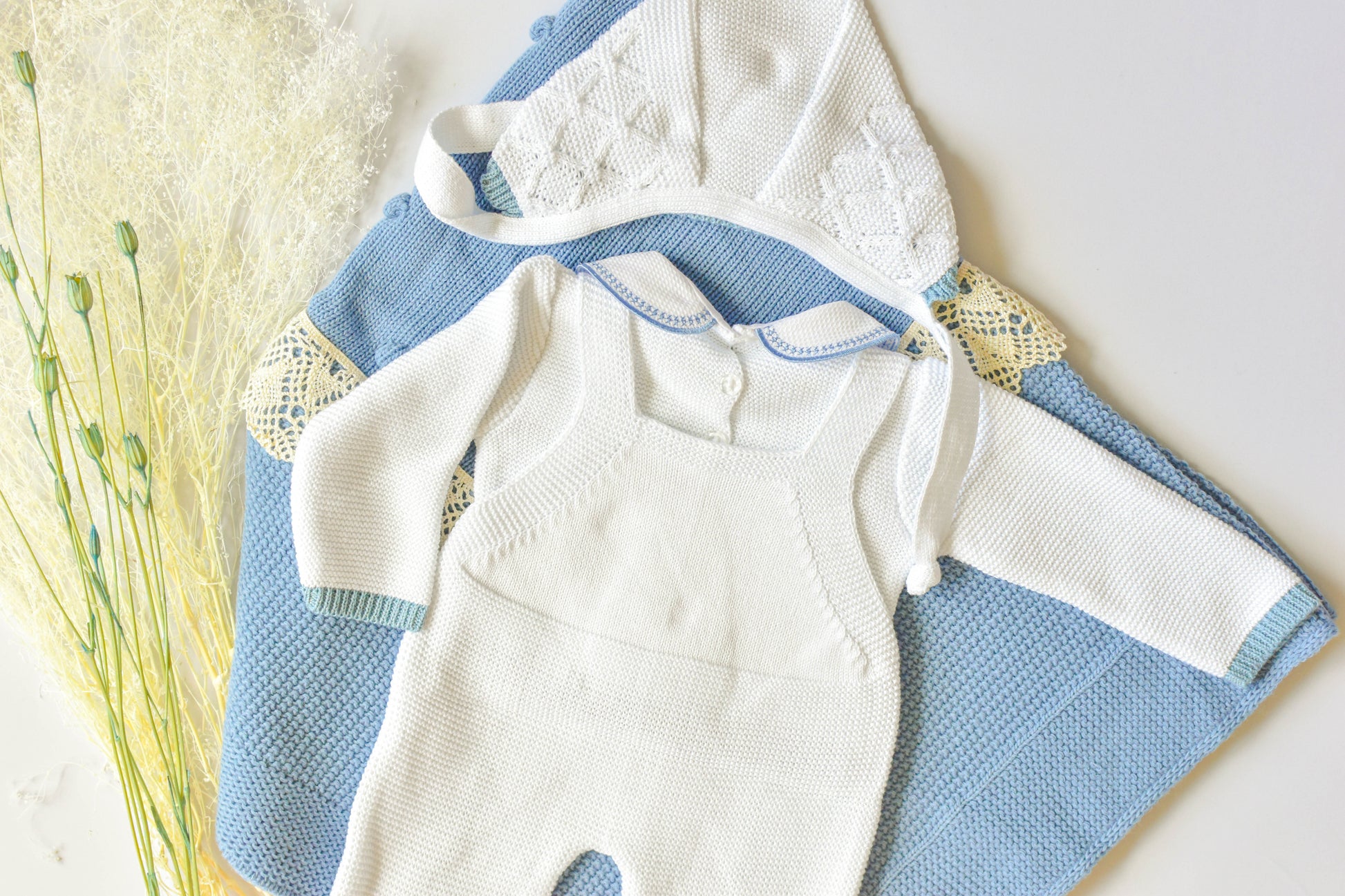 Knit Bunny in White - Blue