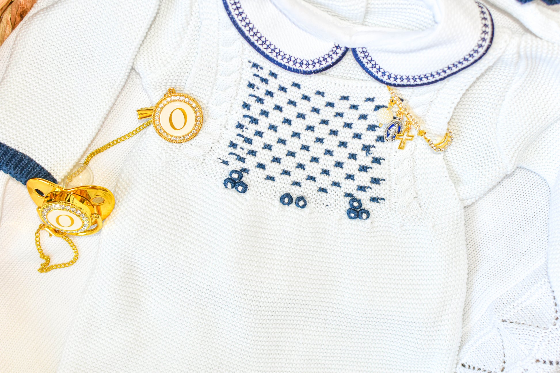 Knitted Newborn set in white Old Blue