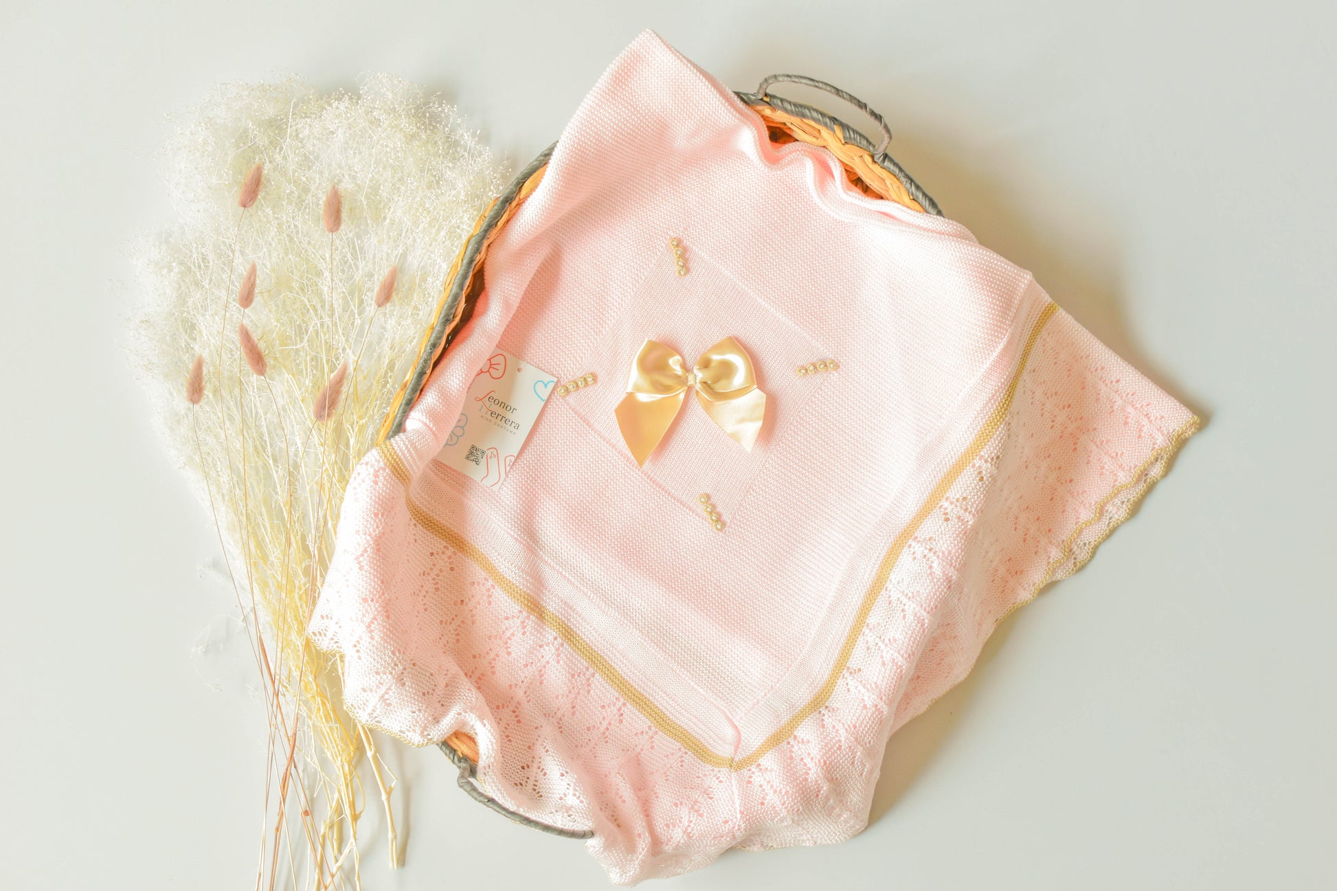 Blanket Embriodery Bow in Pink