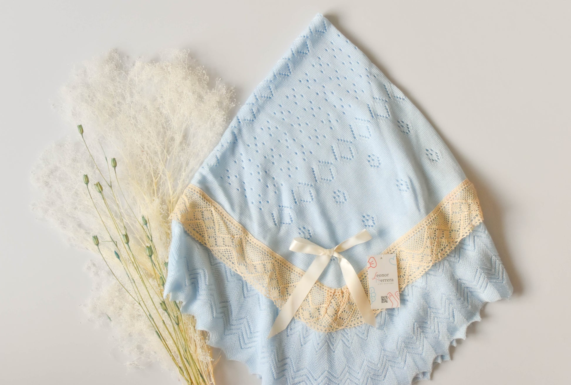 Blanket Bow Lace in Sky Blue