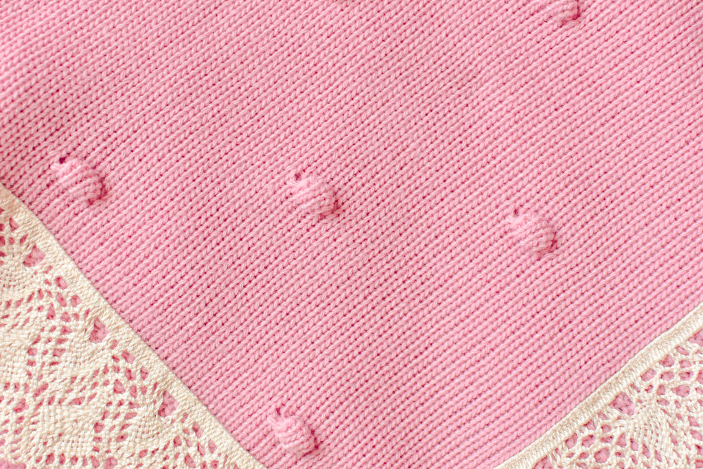 Blanket Point Lace in Old Pink