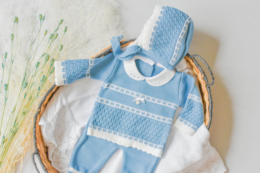 Knit Lines Embroidered in Blue