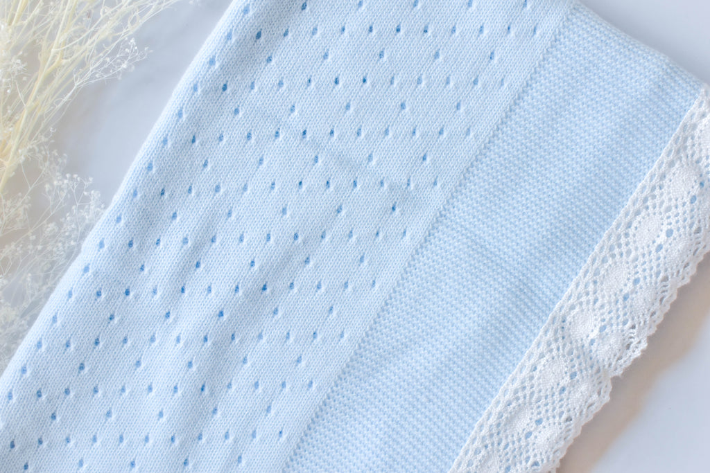 Luxury newborn blanket in Blue