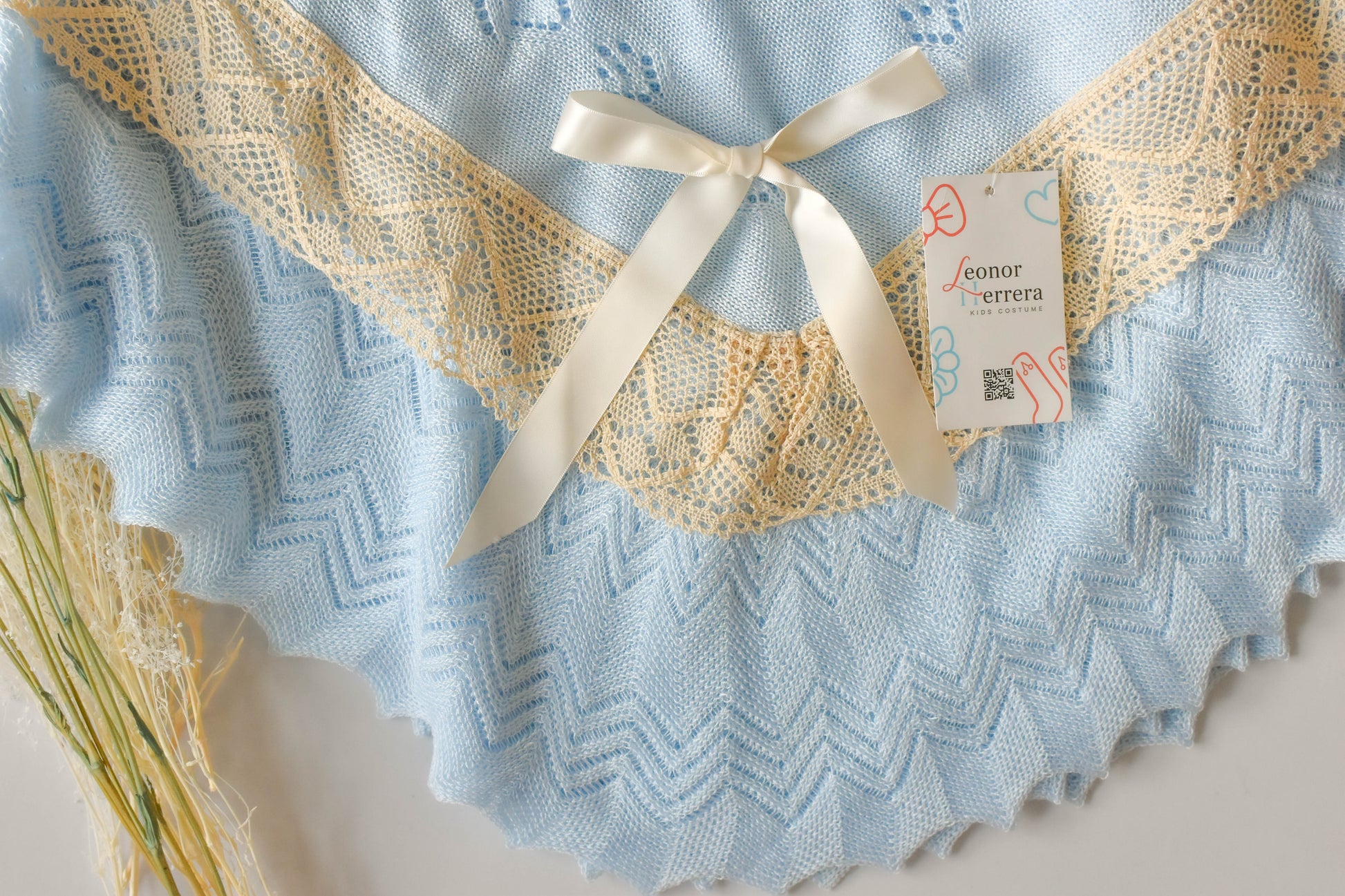 Blanket Bow Lace in Sky Blue
