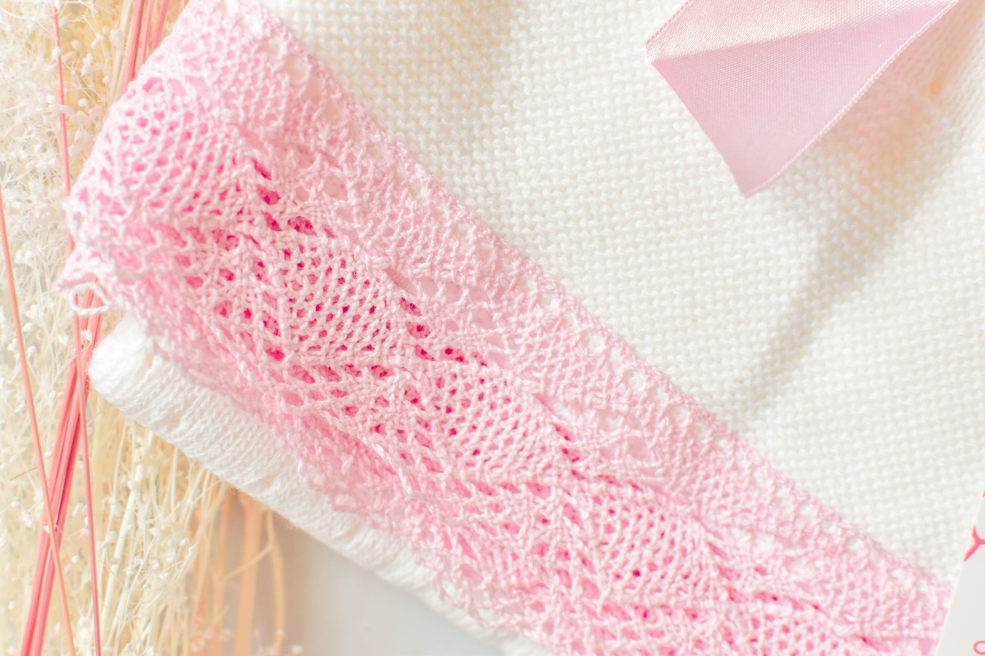 Luxury newborn blanket in Beige - Pink