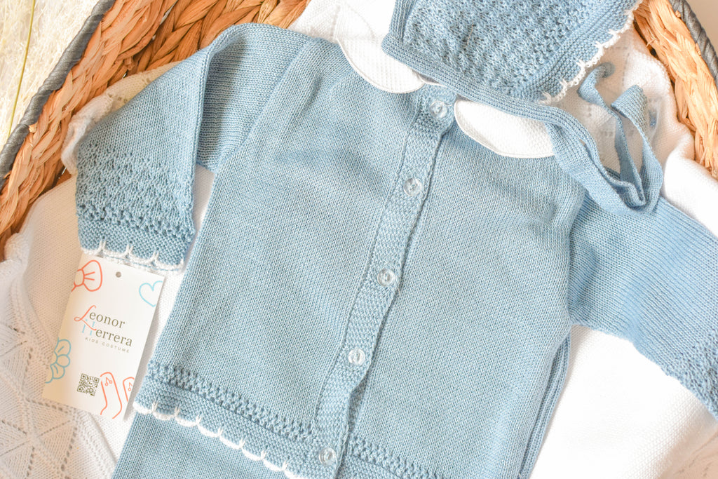 Knit Newborn Buttons Set in Blue - White