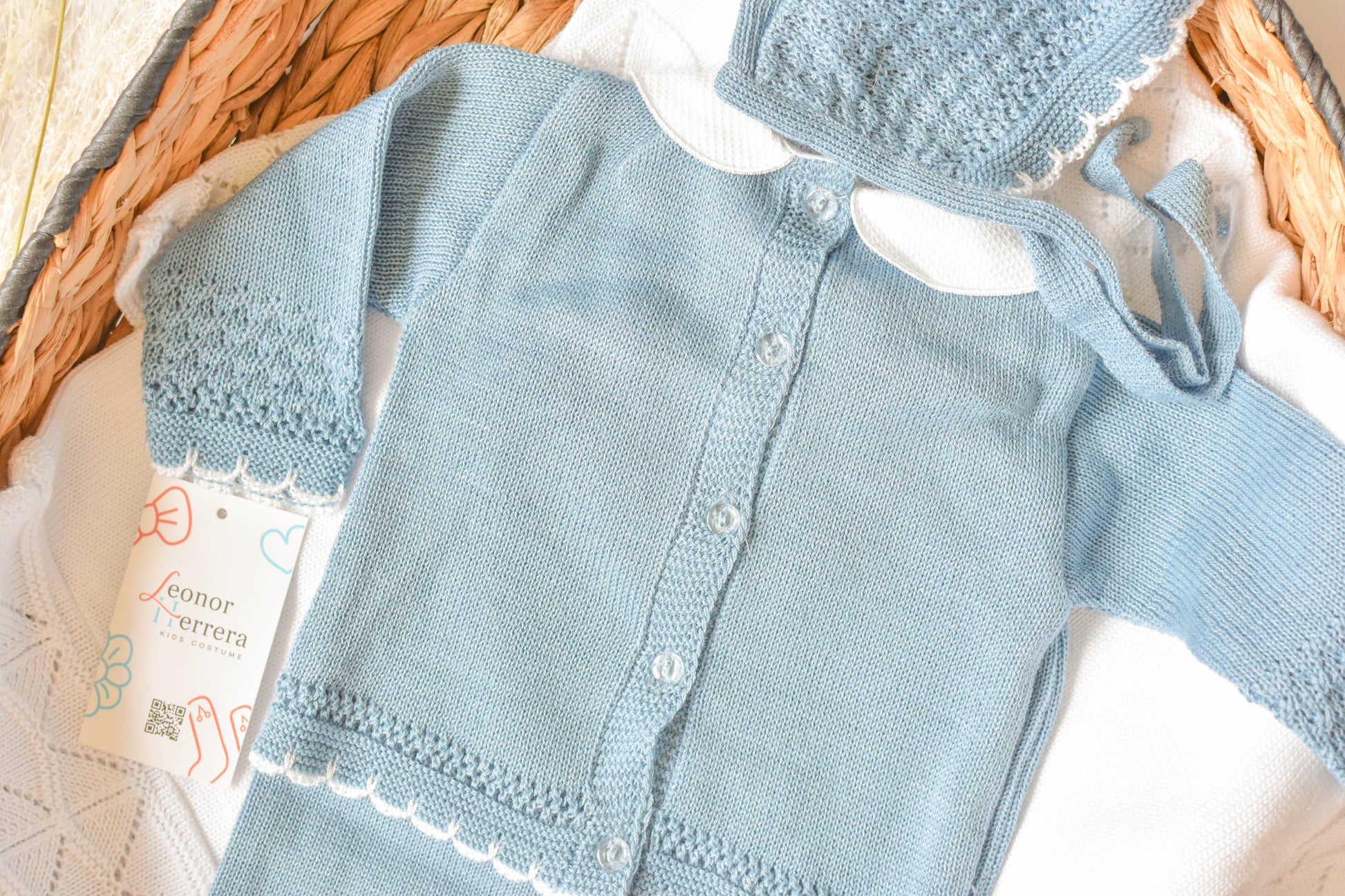 Knit Newborn Buttons Set in Blue - White