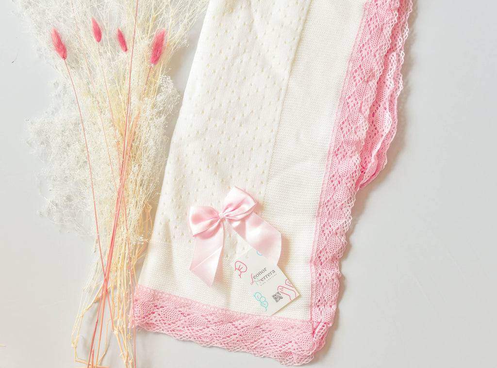 Luxury newborn blanket in Beige - Pink