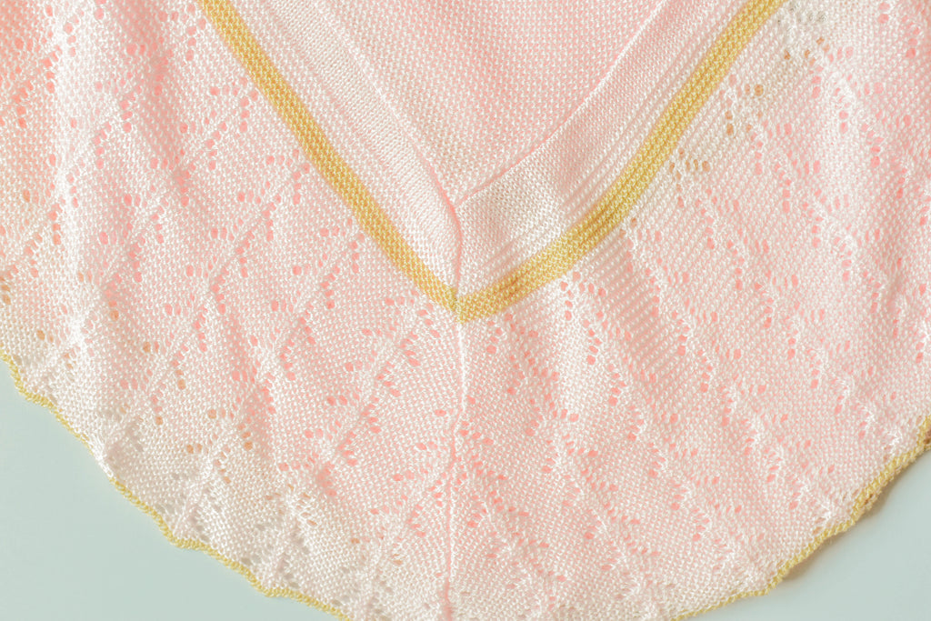 Blanket Embriodery Bow in Pink