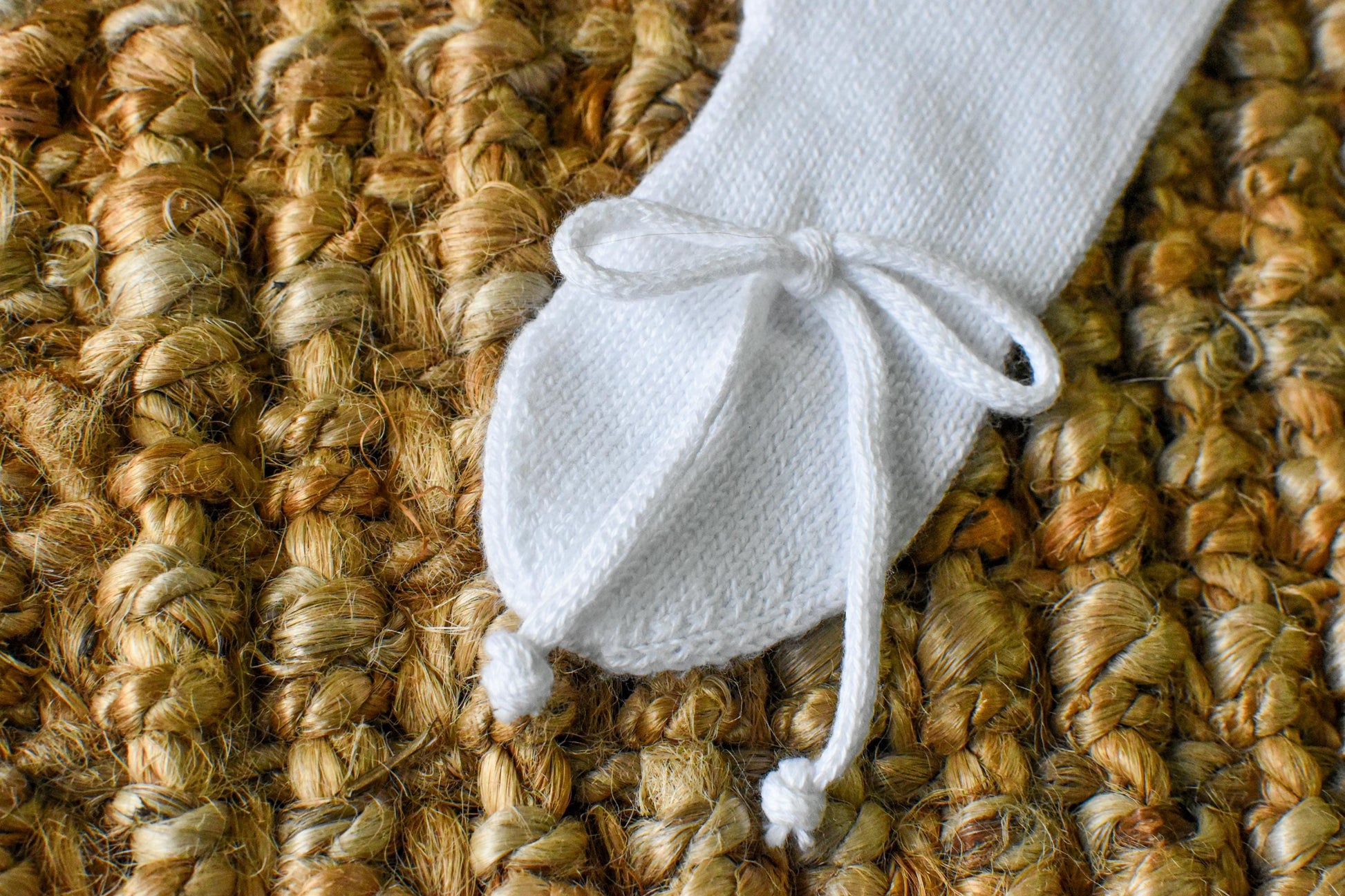 Knit Point Design in White