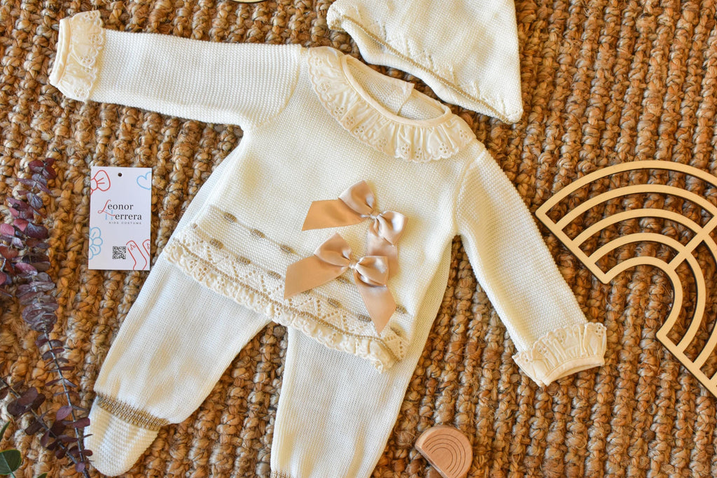 Newborn Knit Bow with Embroidered Strip in Beige