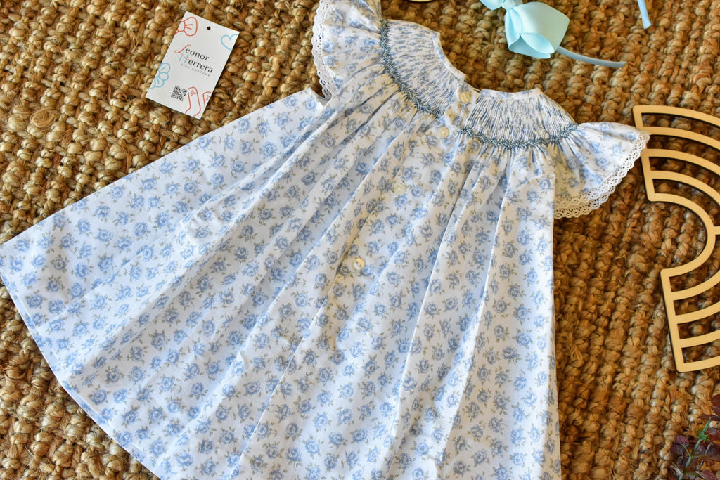 Smocked Dress flowers in Blue