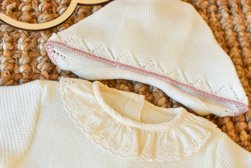 Newborn Knit Bow with Embroidered Strip in Beige - Old Pink