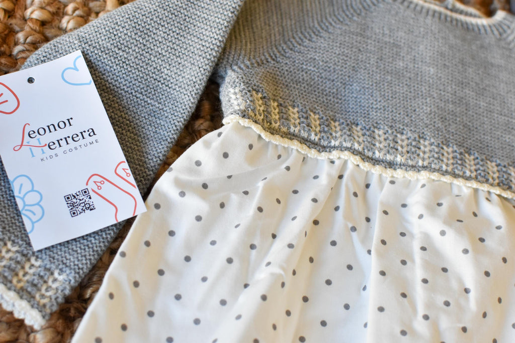 Ceremonial knit Dress in Grey