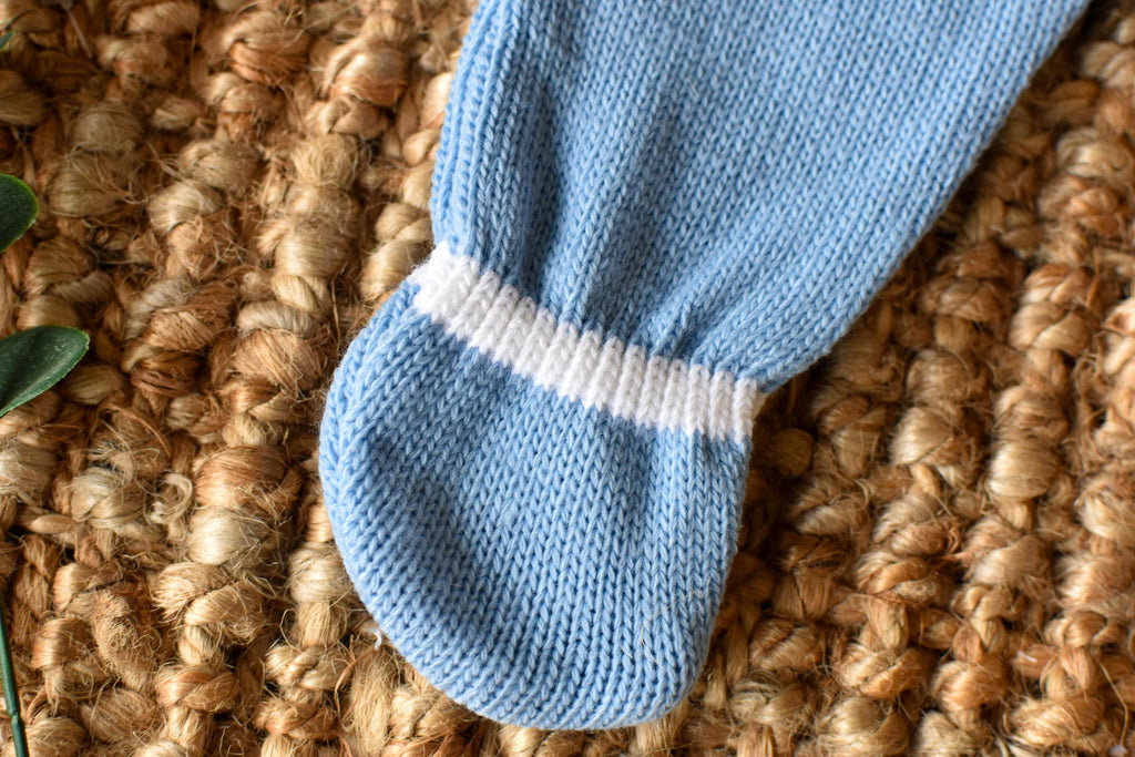 Knit Embroidery Set in Blue