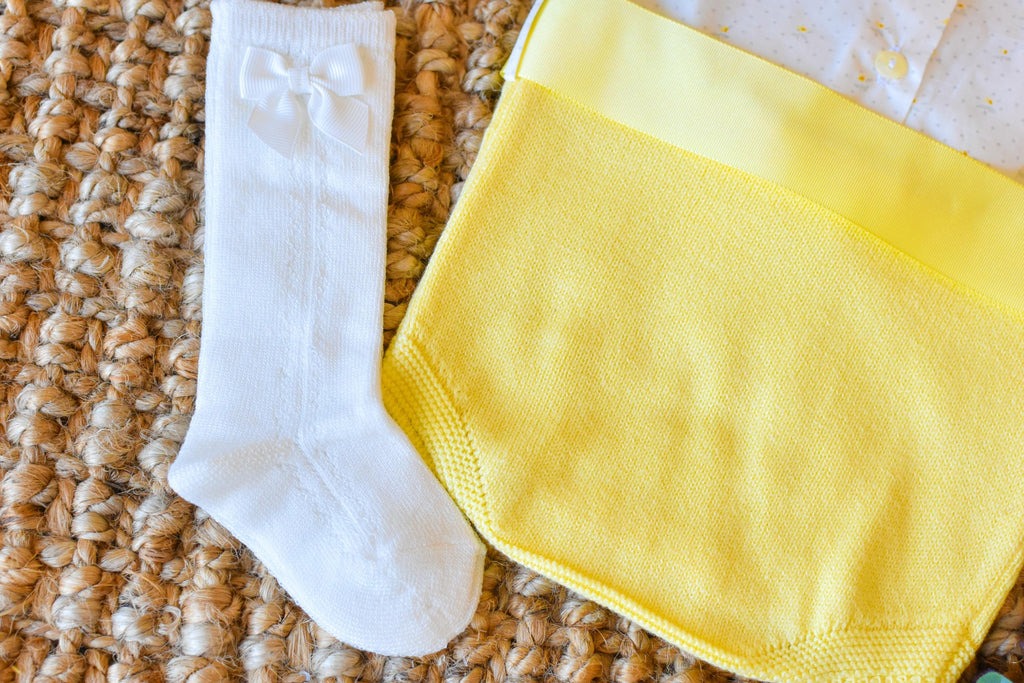 Body Set With Bor in Yellow