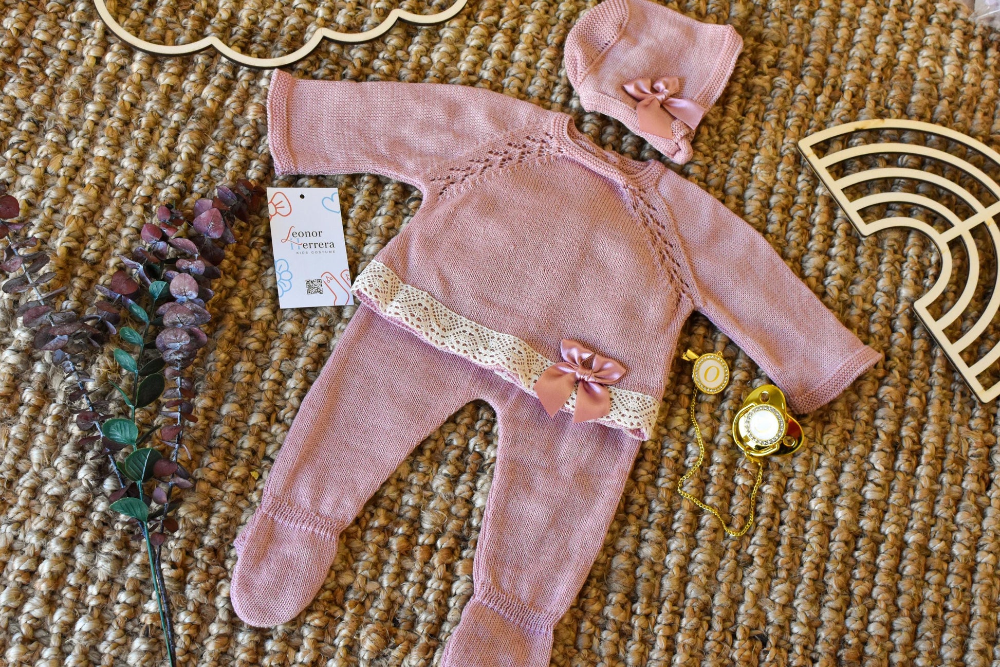 Knitted Set girl with Bow in Old Rose