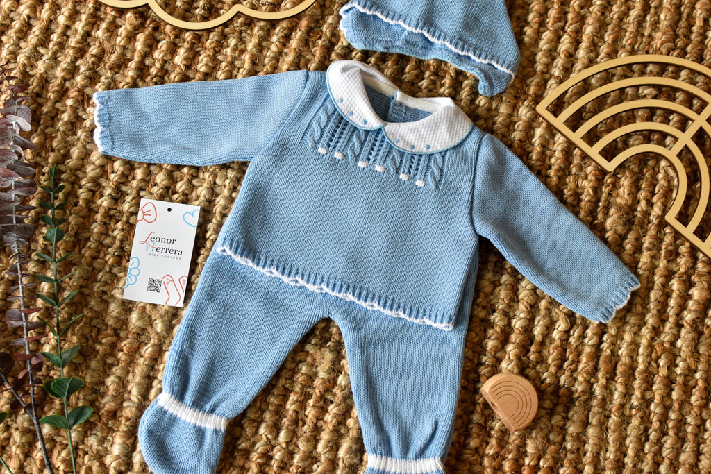 Knit Embroidery Set in Blue