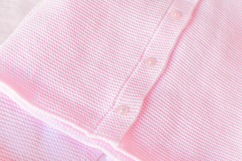 Knitted set with Buttons in Pink