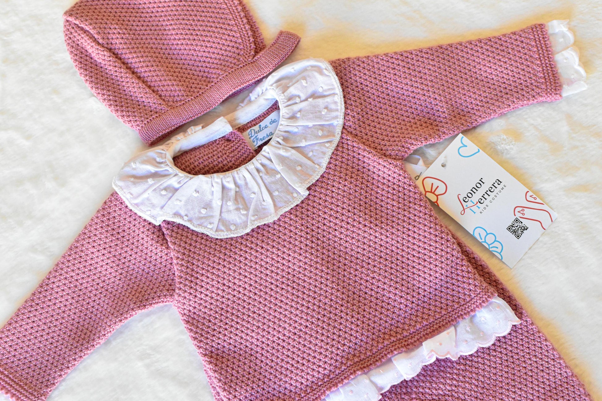 Knitted with Swiss Collar in Old Pink